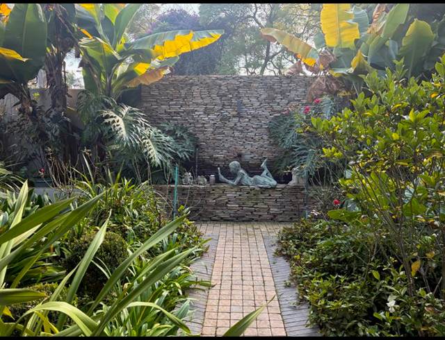 7 BEDROOM HOUSE FOR SALE IN WATERKLOOF